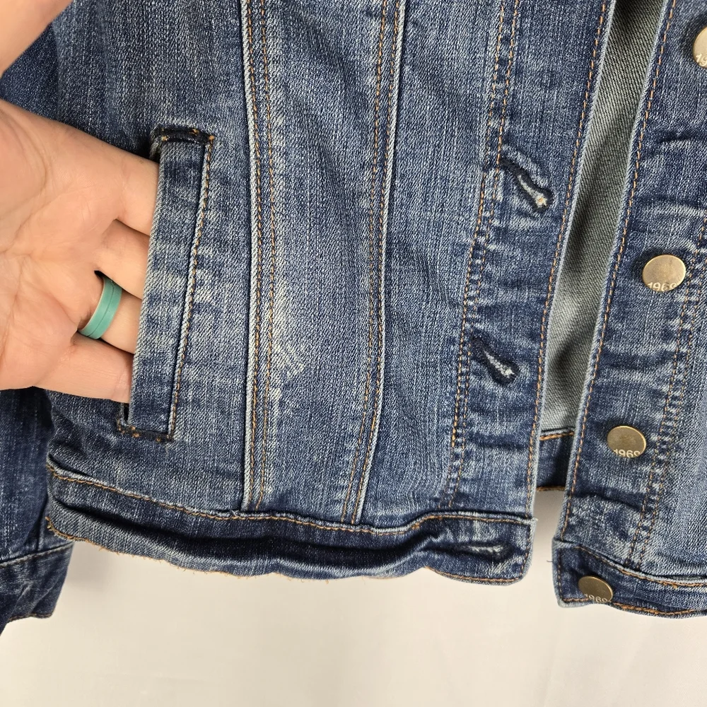 Gap Kids Blue Denim Jean Jacket Girls Size XL With Sequin Emoji Pins